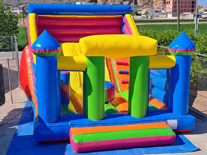 Tobog�n hinchable modelo Rosarito 