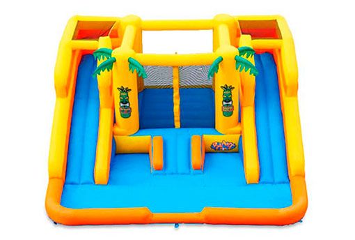 4 razones para alquilar un hinchable acu�tico este verano 